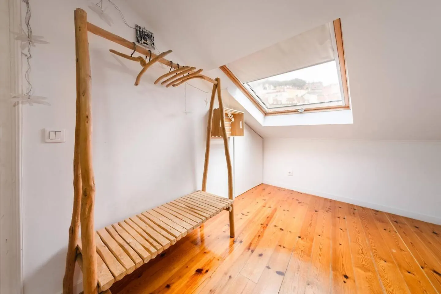 Spacious Penthouse Duplex W Castle Views 리스본 아파트