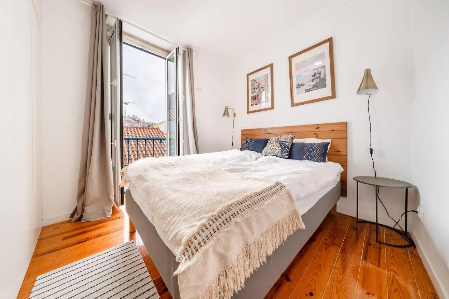 Apartment Spacious Penthouse Duplex W Castle Views Lisbon Portugal