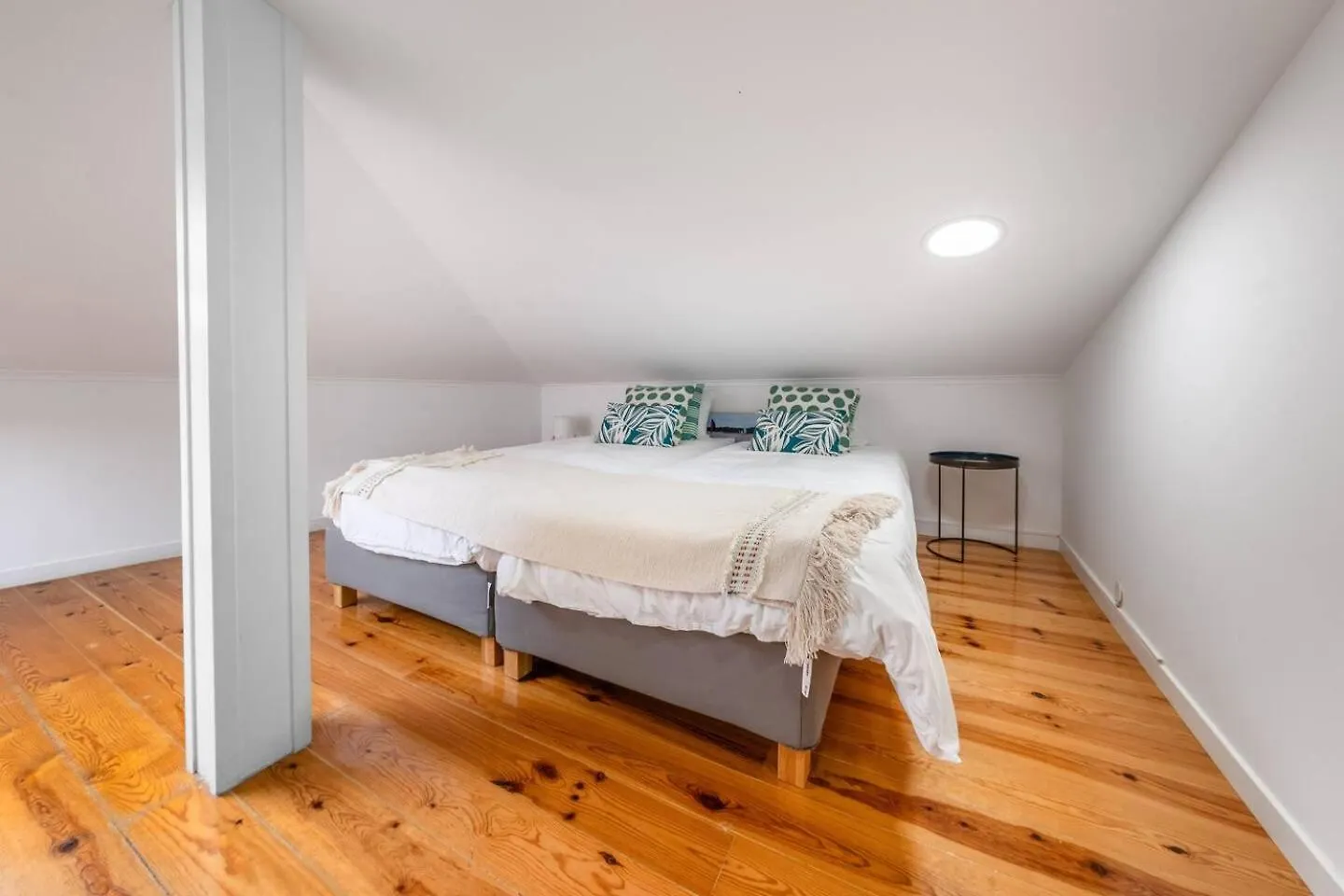 Spacious Penthouse Duplex W Castle Views Lisbon 0*,